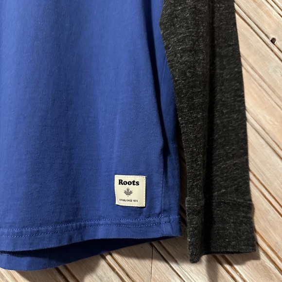 Roots Athletic Wear Long Sleeve Winter Beaver Logo Blue & Grey Hockey Shirt Cozy - Picture 3 of 6